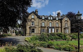 B/W Plus Buxton Lee Wood Hotel